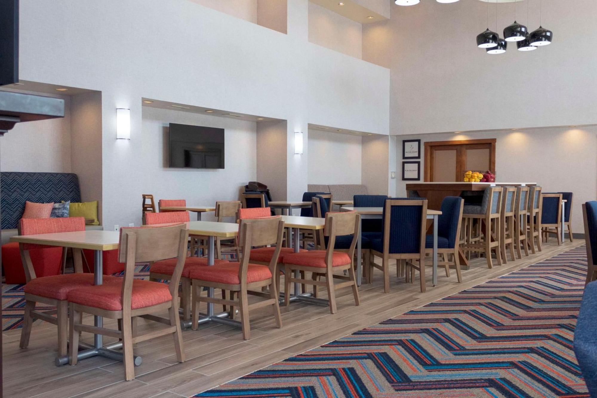 Hampton Inn & Suites Riverton Eksteriør billede