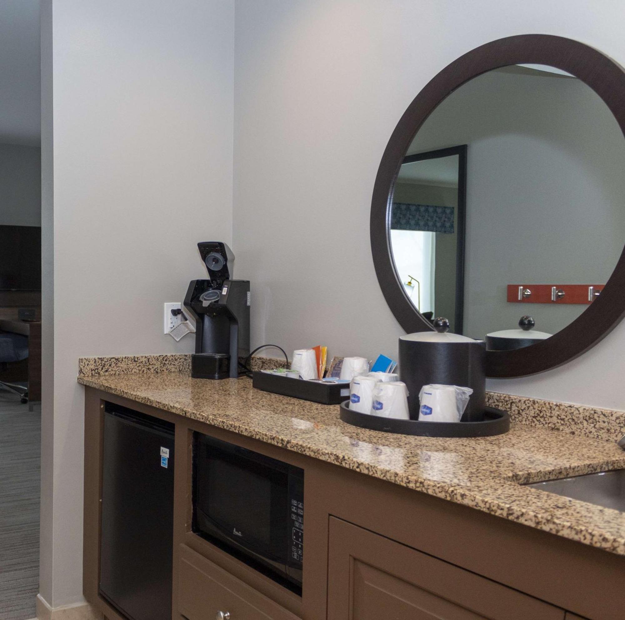 Hampton Inn & Suites Riverton Eksteriør billede